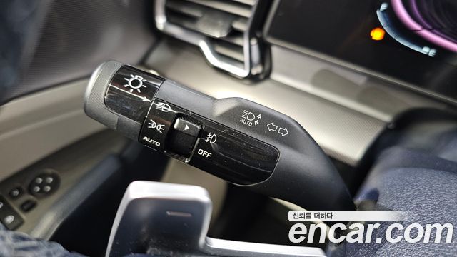 Kia Sportage (V) Diesel 2.0 4WD Nobleless 2022 — фото 19
