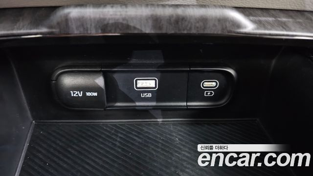 Kia Sportage (V) Diesel 2.0 4WD Nobleless 2022 — фото 20
