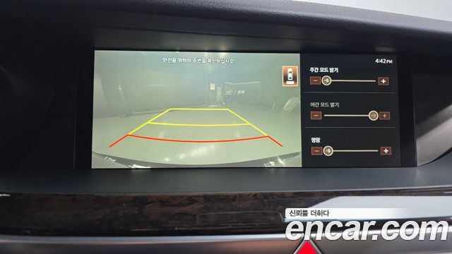 Genesis G90 3.8 AWD Luxury 2020 — фото 15
