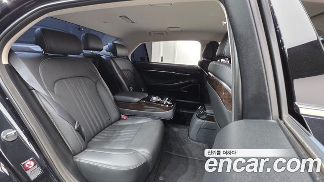 Genesis G90 3.8 AWD Luxury 2020 — фото 18