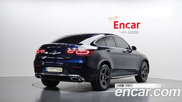 Mercedes-Benz GLC-Class (X253) GLC300 4MATIC Premium Coupe 2021 — фото 2