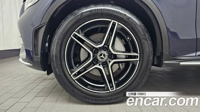 Mercedes-Benz GLC-Class (X253) GLC300 4MATIC Premium Coupe 2021 — фото 5