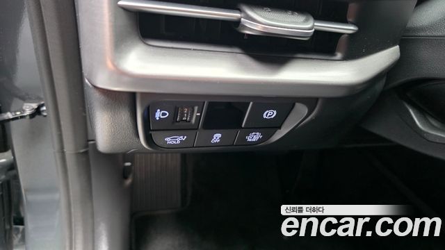 Hyundai Grandeur Hybrid (GN7) Premium 2023 — фото 29