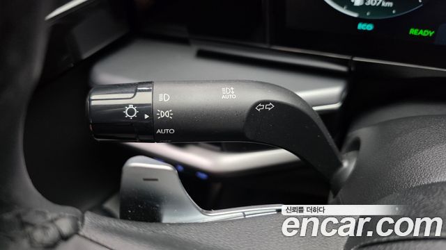 Hyundai Grandeur Hybrid (GN7) Premium 2023 — фото 31