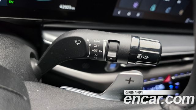 Hyundai Grandeur Hybrid (GN7) Premium 2023 — фото 32