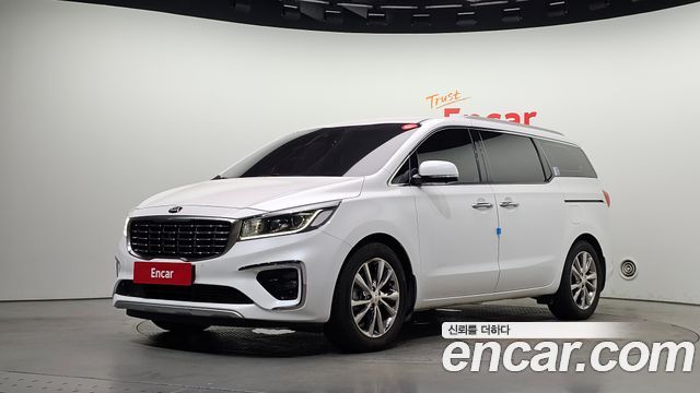 Kia Carnival 9-Seater Noblesse Special 2020 — фото 1