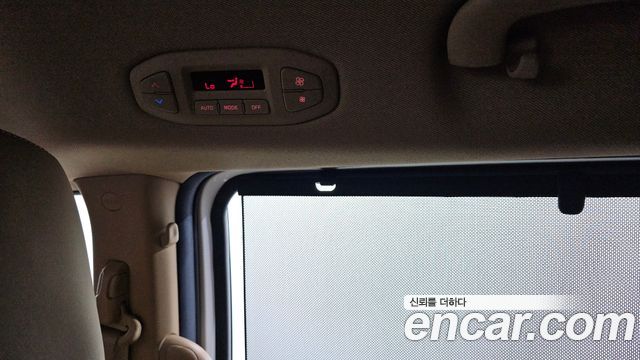 Kia Carnival 9-Seater Noblesse Special 2020 — фото 31
