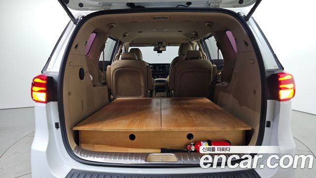 Kia Carnival 9-Seater Noblesse Special 2020 — фото 33