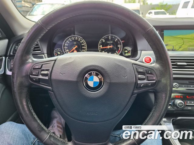 BMW 5 Series (F10) 520d M Aero Dynamic 2016 — фото 10