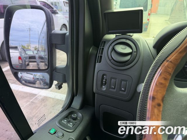 Renault Korea Master Camping car 2019 — фото 15