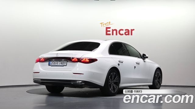Mercedes-Benz E-Class (W214) E200 Avantgarde 2025 — фото 2