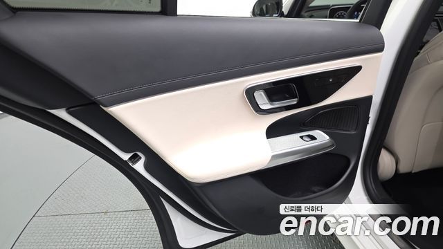 Mercedes-Benz E-Class (W214) E200 Avantgarde 2025 — фото 25