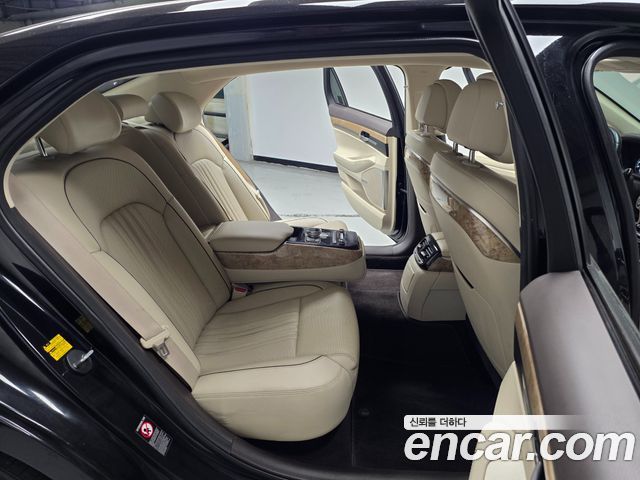Genesis EQ900 3.3 T-GDI AWD Premiun Luxury 2016 — фото 15
