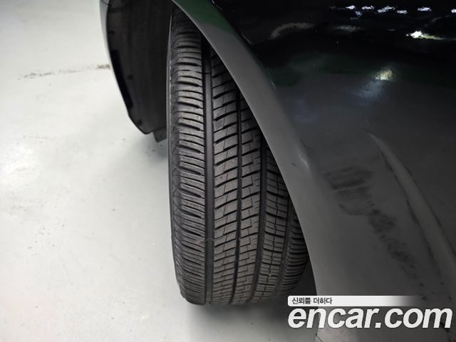 Genesis EQ900 3.3 T-GDI AWD Premiun Luxury 2016 — фото 24