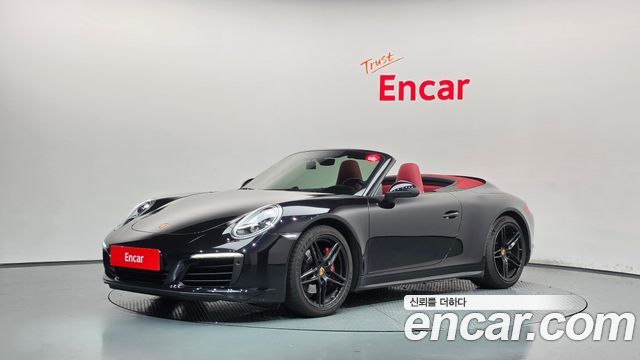 Porsche 911 CARRERA 4 CABRIOLET 991