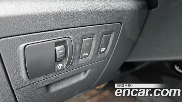 Renault Korea SM7 Nova 2.5 V6 2017 — фото 13