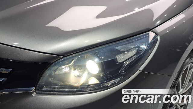 Renault Korea SM7 Nova 2.5 V6 2017 — фото 22