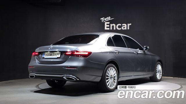 Mercedes-Benz E-Class (W213) E250 Exclusive 2023 — фото 2