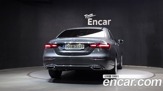 Mercedes-Benz E-Class (W213) E250 Exclusive 2023 — фото 4
