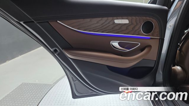 Mercedes-Benz E-Class (W213) E250 Exclusive 2023 — фото 31