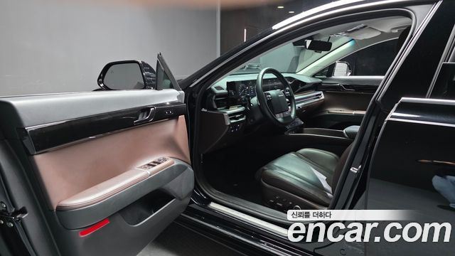 Hyundai Grandeur (GN7) 2,5 Gasoline 2WD Exclusive 2023 — фото 10