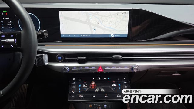 Hyundai Grandeur (GN7) 2,5 Gasoline 2WD Exclusive 2023 — фото 14