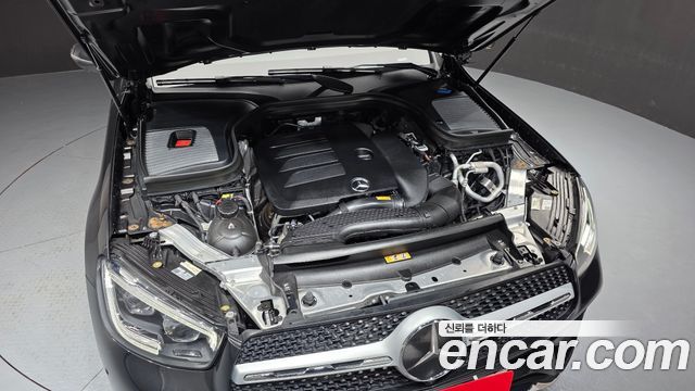 Mercedes-Benz GLC-Class (X253) GCL300 4MATIC Coupe 2023 — фото 6