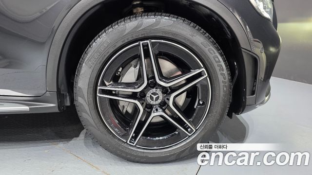 Mercedes-Benz GLC-Class (X253) GCL300 4MATIC Coupe 2023 — фото 21