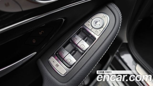 Mercedes-Benz GLC-Class (X253) GCL300 4MATIC Coupe 2023 — фото 30