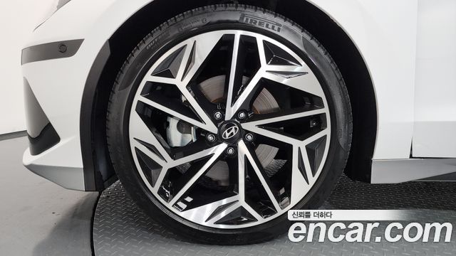 Hyundai Ioniq 6 Long Range AWD Exclusive + 2025 — фото 5