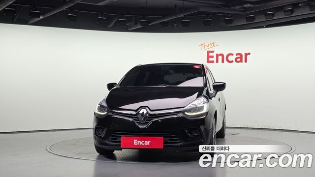 Renault Korea Clio Iconic 2019 — фото 3