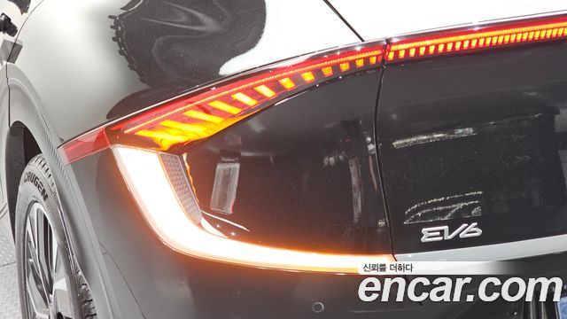 Kia EV6 Long Range Air 2022 — фото 23