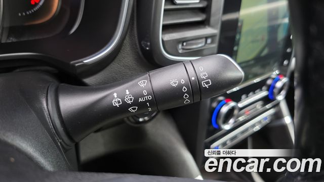 Renault Korea QM6 Diesel 4WD RE Signature 2017 — фото 17