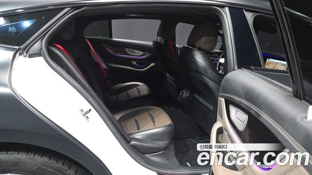 Mercedes-Benz AMG GT 4Door 43 4MATIC+ 2020 — фото 12