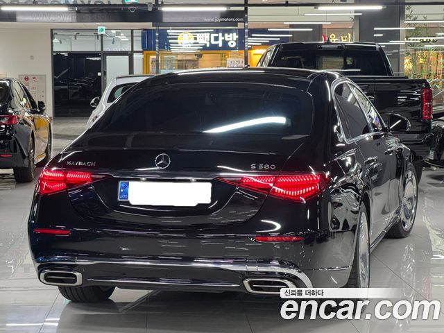 Mercedes-Benz S-Class (W223) Maybach S580 4MATIC 2023 — фото 3