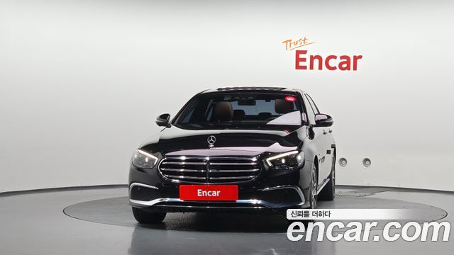 Mercedes-Benz E-Class (W213) E300e 4MATIC Exclusive 2021 — фото 3