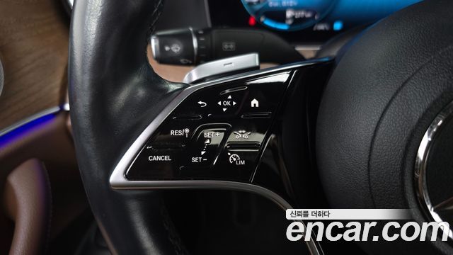 Mercedes-Benz E-Class (W213) E300e 4MATIC Exclusive 2021 — фото 16