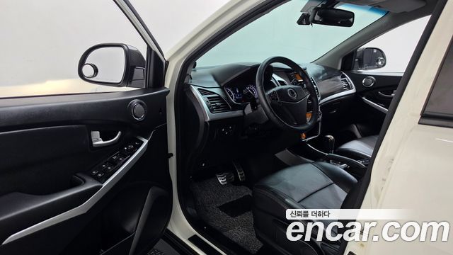 KG Mobility (SsangYong) Korando C 2.2 Extreme 2WD 2016 — фото 10
