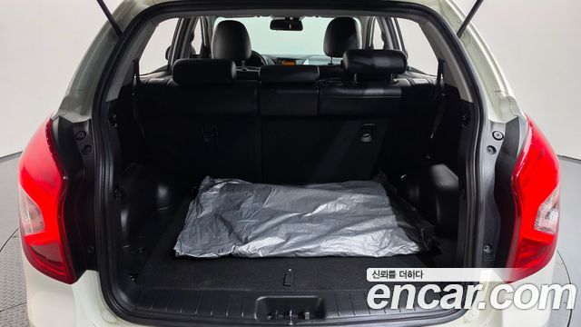 KG Mobility (SsangYong) Korando C 2.2 Extreme 2WD 2016 — фото 16