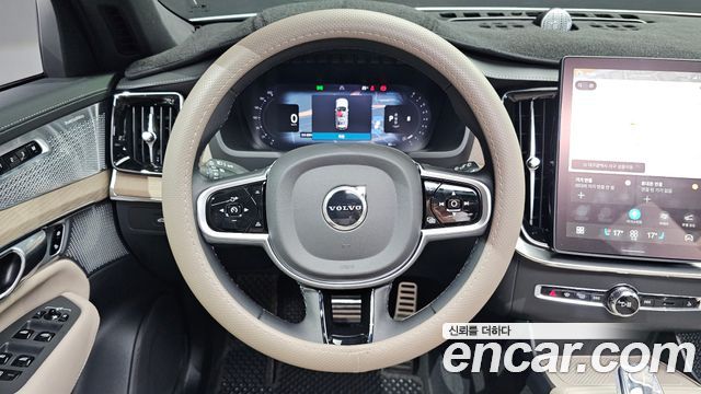 Volvo XC90 (II) B6 Ultra Bright 2026 — фото 12