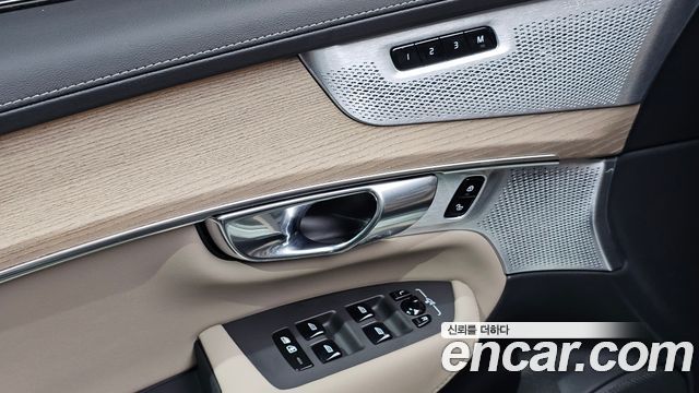 Volvo XC90 (II) B6 Ultra Bright 2026 — фото 18