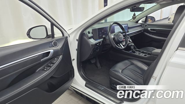 Hyundai Sonata The Edge (DN8) 2.0 LPG(Rent) Business 1 2024 — фото 10
