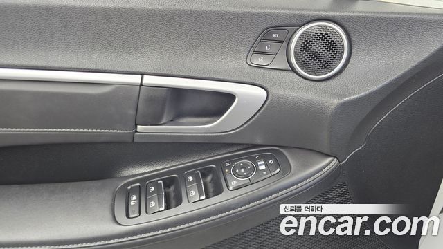 Hyundai Sonata The Edge (DN8) 2.0 LPG(Rent) Business 1 2024 — фото 18