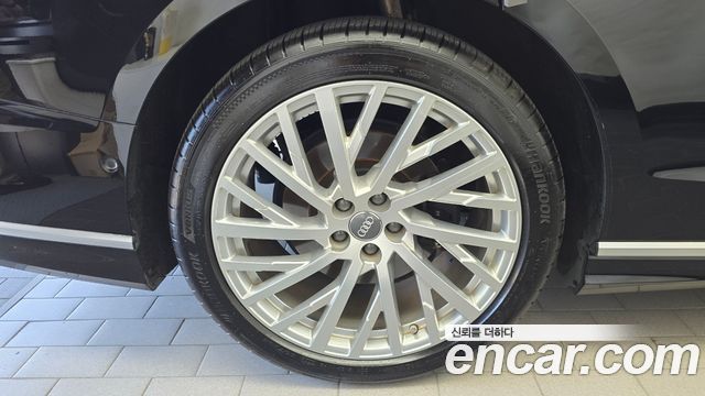 Audi A8 (D5) 50 TDI Quattro LWB 2021 — фото 5