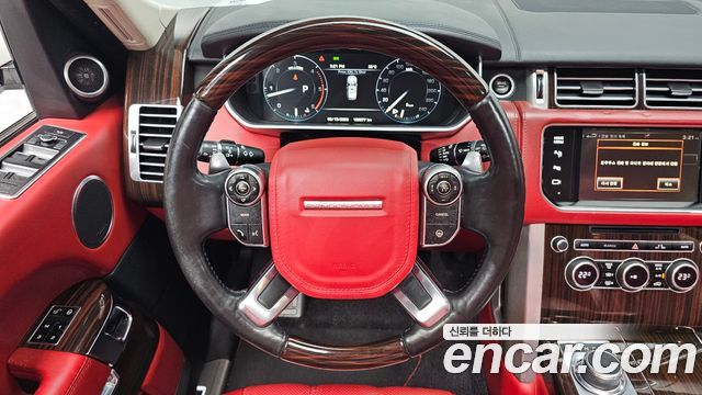 Land Rover Range Rover (IV) 4.4 SDV8 AB DIESEL 2014 — фото 12
