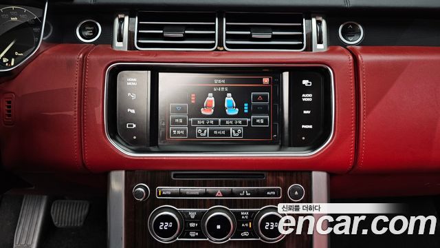 Land Rover Range Rover (IV) 4.4 SDV8 AB DIESEL 2014 — фото 14