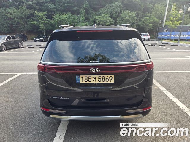 Kia Carnival (IV) Diesel 9-Seater Signature 2021 — фото 4