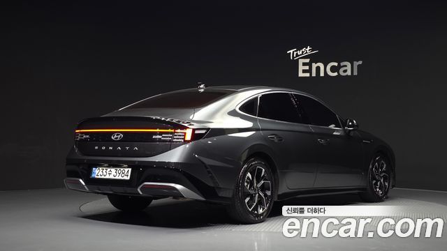 Hyundai Sonata The Edge (DN8) 1.6 Turbo Exclusive 2024 — фото 2
