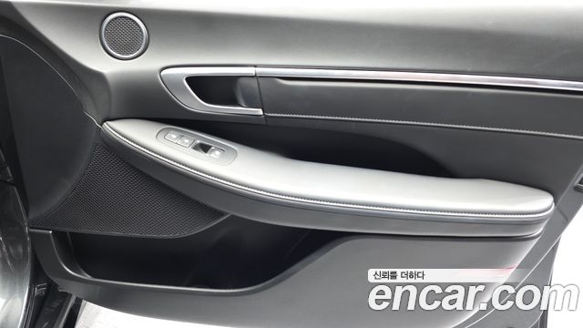 Hyundai Sonata The Edge (DN8) 1.6 Turbo Exclusive 2024 — фото 24