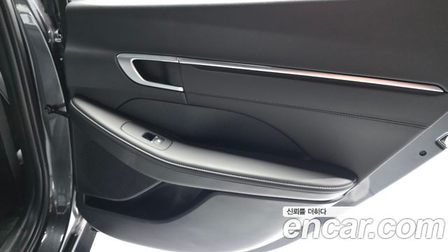 Hyundai Sonata The Edge (DN8) 1.6 Turbo Exclusive 2024 — фото 25